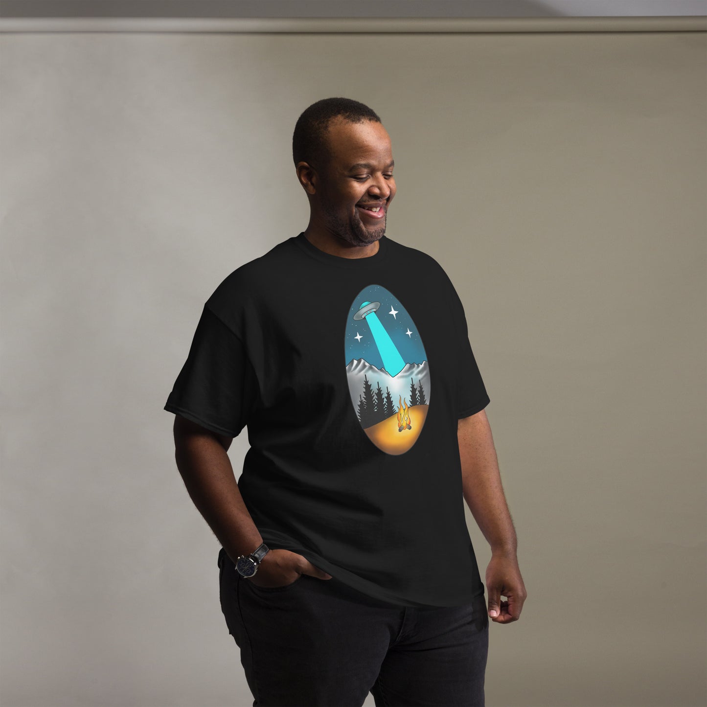 THEY ARE HERE #1 - DESIGN BY ALF UNISEX T SIRT
