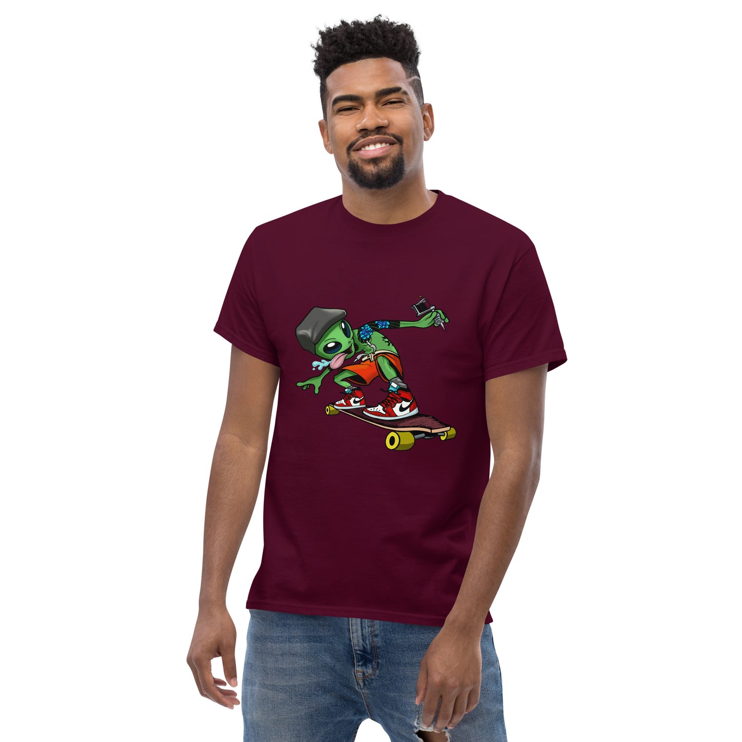 Alien Skater Men's classic tee